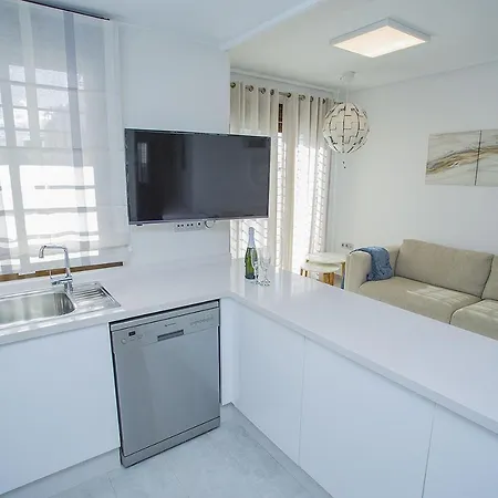 240 Lux Pool -alicante Holiday home *