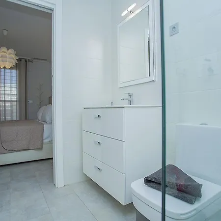 240 Lux Pool -alicante Holiday home *